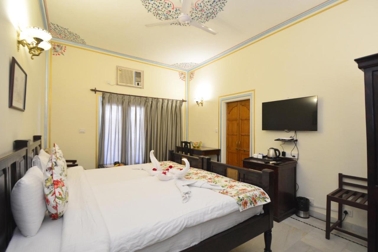 Jaipur Vintage House Bed & Breakfast ภายนอก รูปภาพ