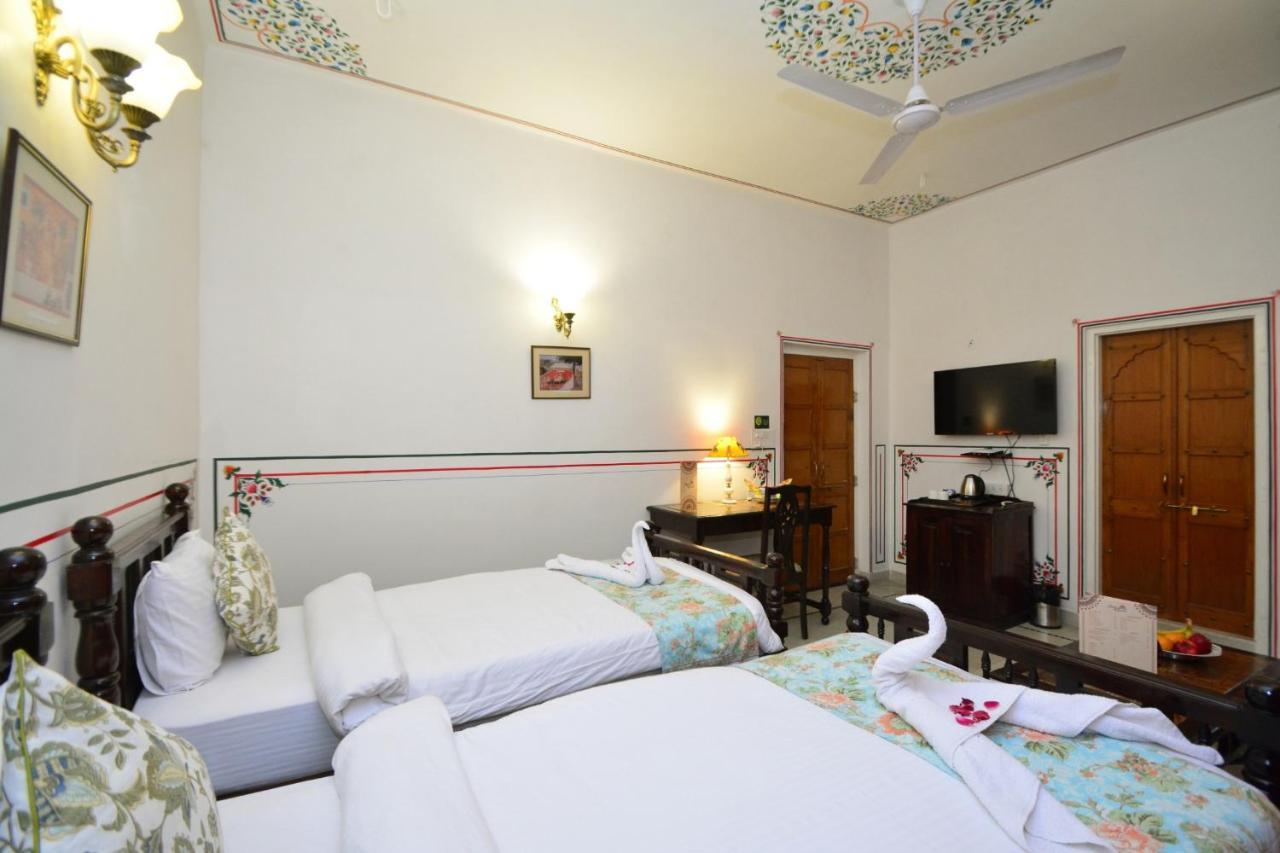 Jaipur Vintage House Bed & Breakfast ภายนอก รูปภาพ